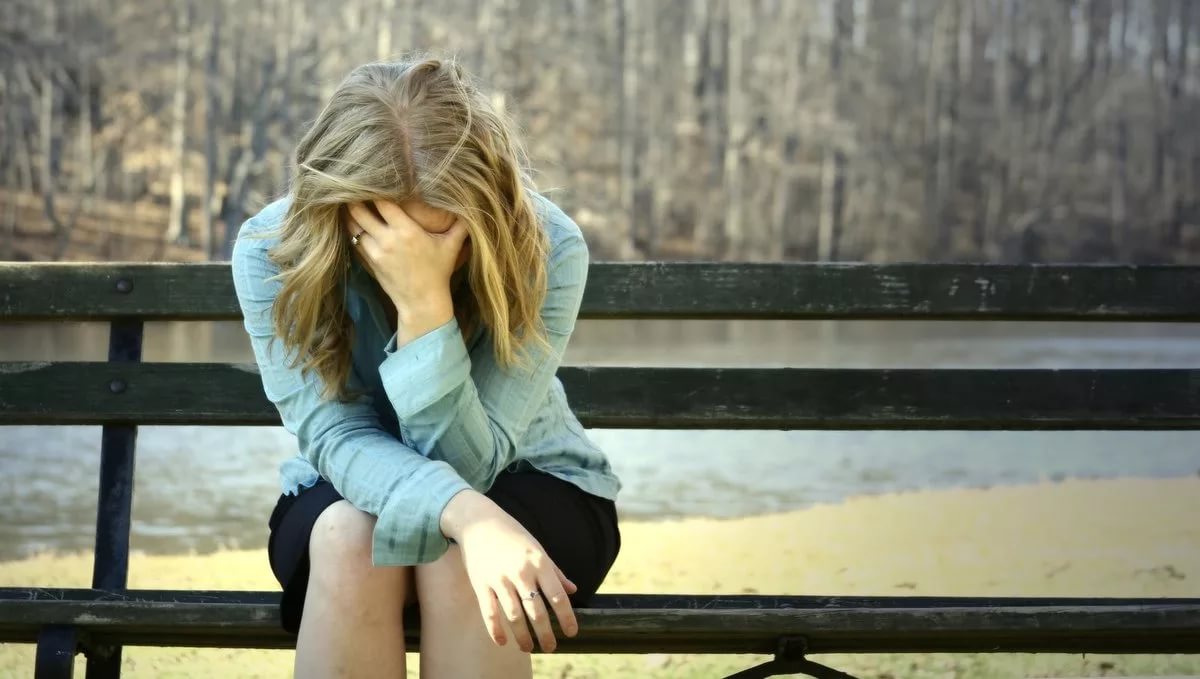 Хроническая депрессия – причины, симптомы, диагностика, лечение